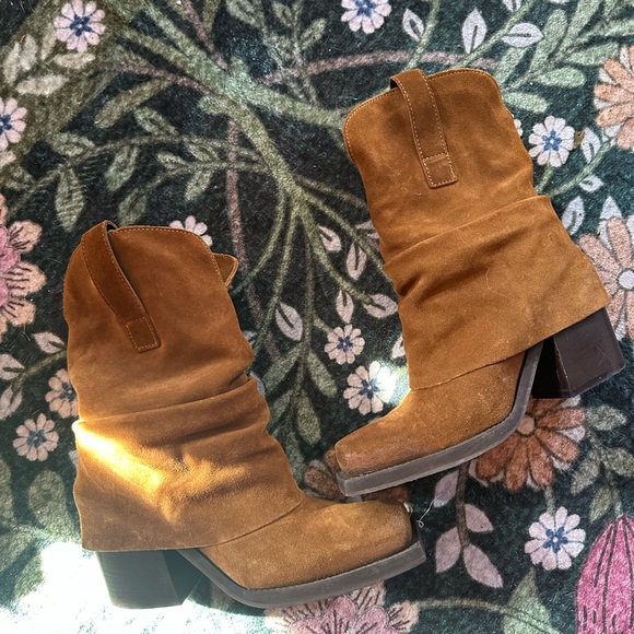 Suede brown Western Boots Pia Steve Madden 7 - Picture 11 of 11